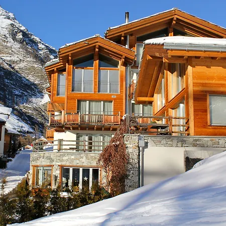 Alpenlodge Otel 3*