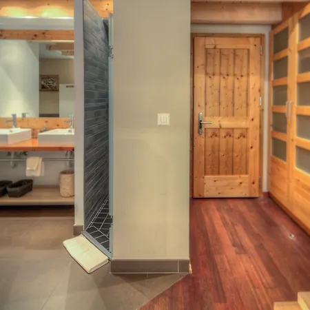 Otel Alpenlodge 3*