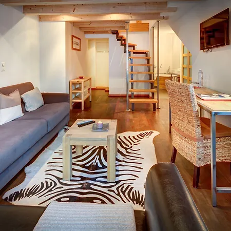 Готель Alpenlodge 3*