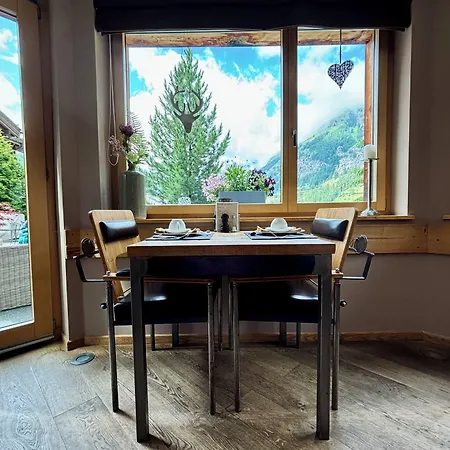 Alpenlodge Готель 3*