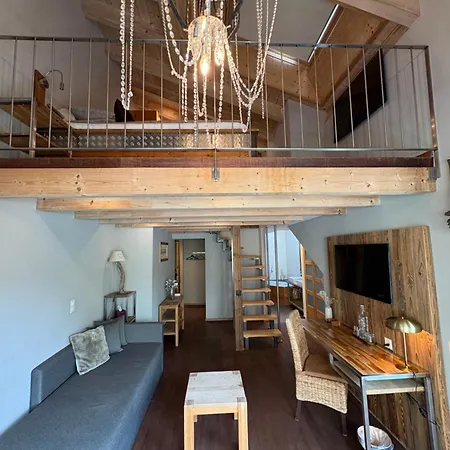 Alpenlodge Otel Zermatt