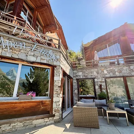 Alpenlodge Otel
