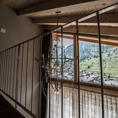 Alpenlodge 3* زيرمات