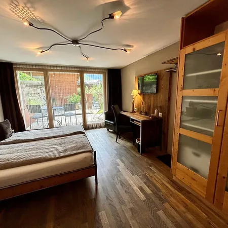 Otel Alpenlodge Zermatt