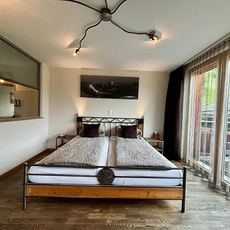 Alpenlodge Otel 3*