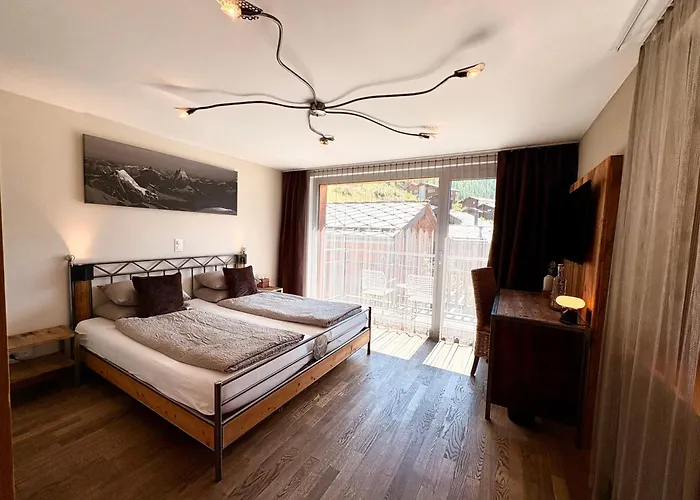 Готель Alpenlodge