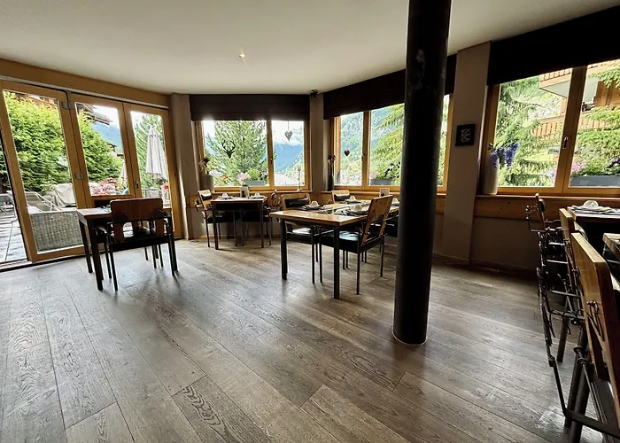 Готель Alpenlodge